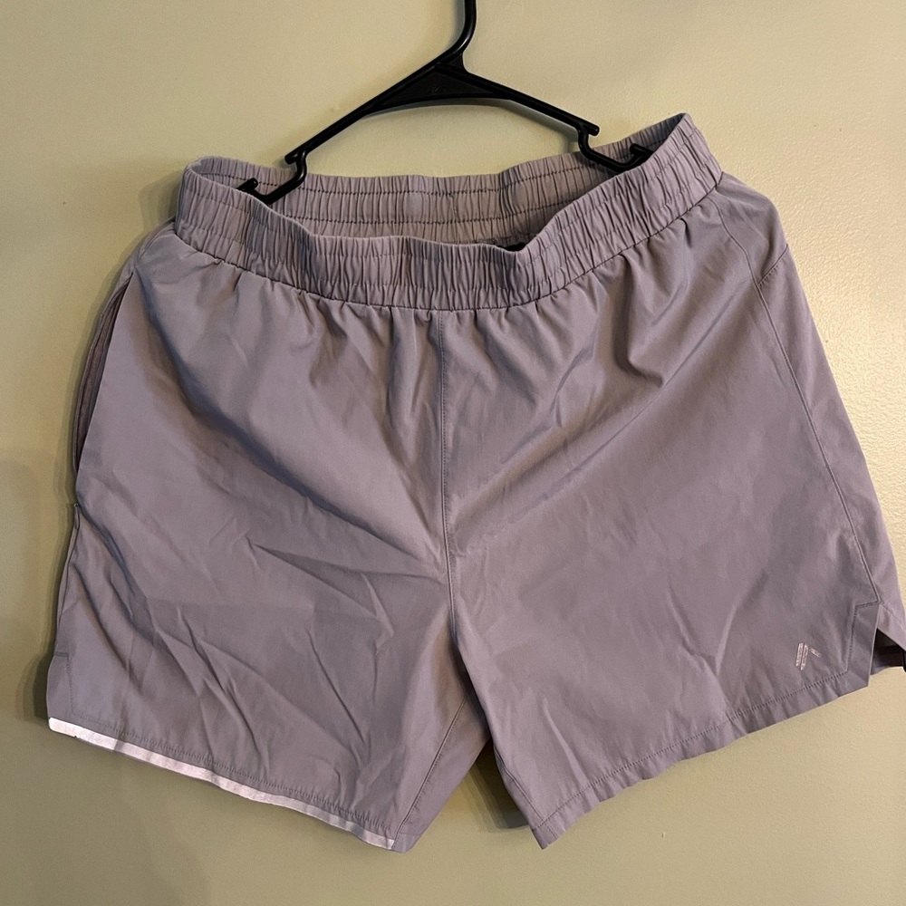 Alphalete Men's Athletic Shorts in Light Gray